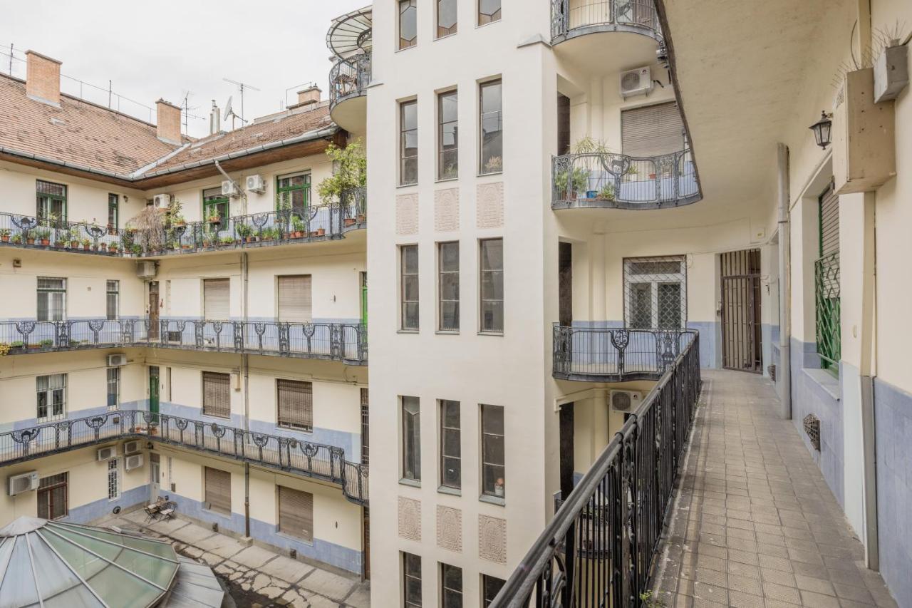 Downtown Tranquility Apartment Budapest Exterior photo